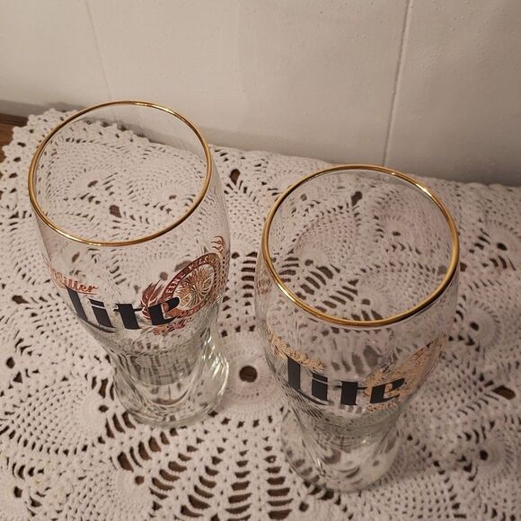 NWOT Set of Two 18 oz Miller Lite Beer Glasses - Picture 2 of 7